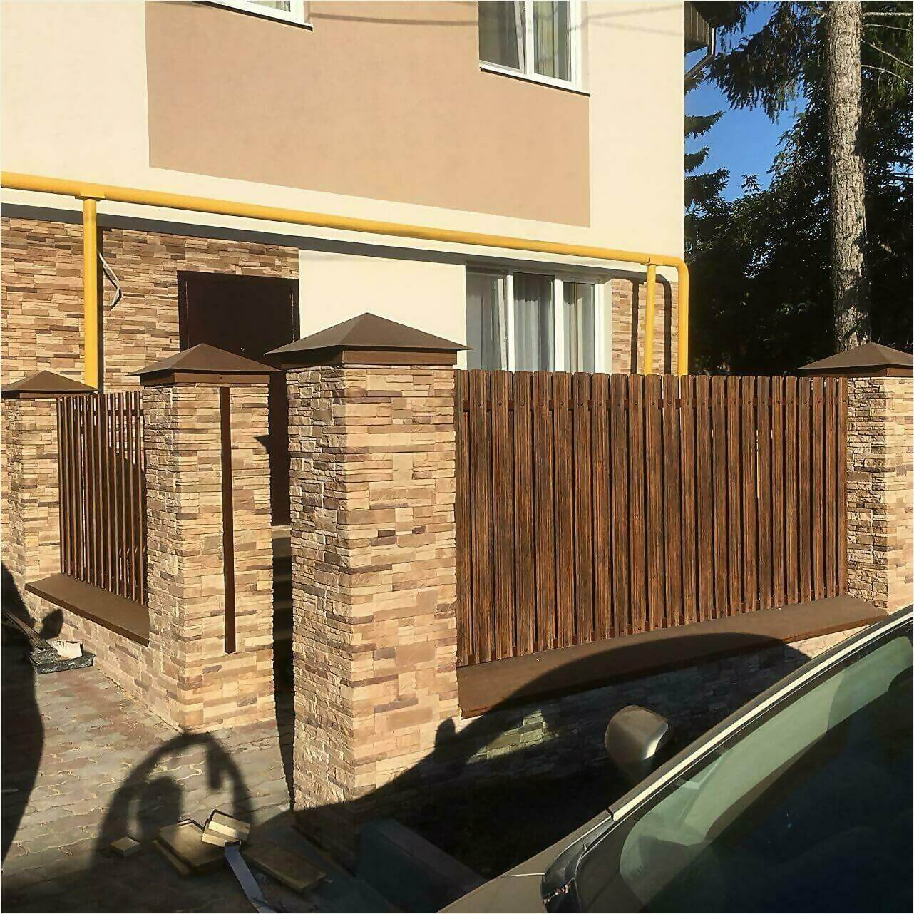 забор из штакетника 70м каштан фото3 в Парабели